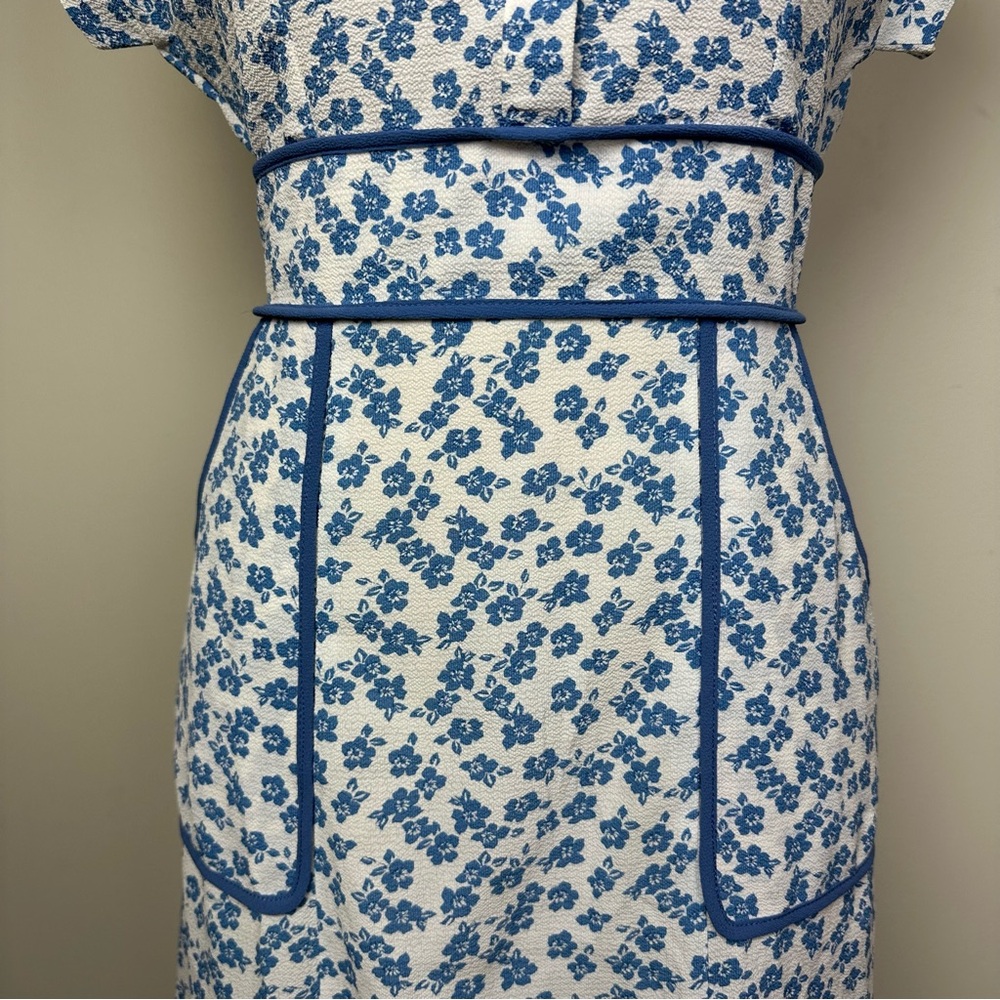 Monteau White and Blue Floral Dress - Picture 3 of 10